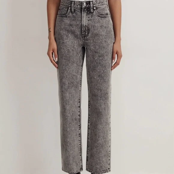 The Perfect Vintage Straight Jean in Acid Wash - Picture 12 of 13